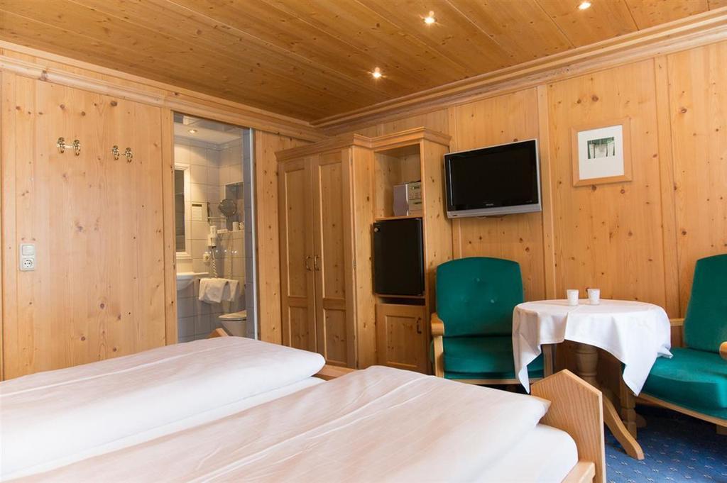 Haus Angela Hotel Sankt Jakob in Defereggen Phòng bức ảnh